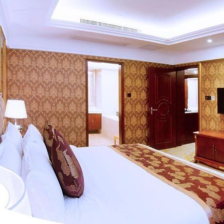Royal Duke Cherrabah Hotel Zhongshan Zhongshan  Eksteriør bilde